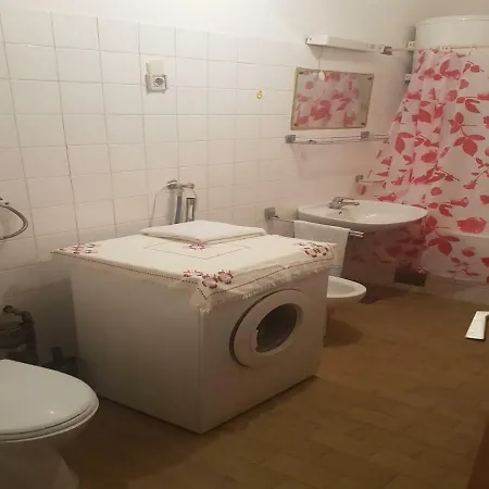 Apartment Paravija I *